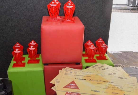 Os troféus foram feitos na Impressora 3D do IST